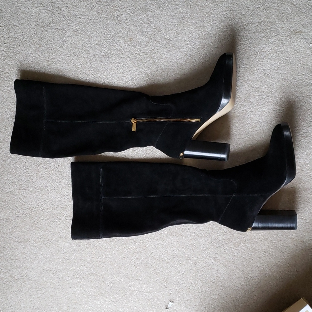 EUC Michael Kors Black Suede Knee Length Tall Boots. Size 8